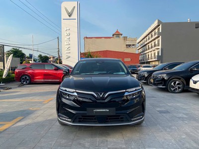 VF8 Eco Đen, VIN 23, Pin CATL, Oddo: 24.000 km, Full ADAS 7