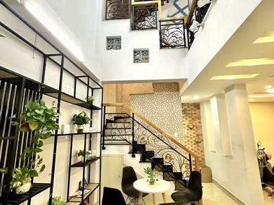 Bình thạnh - hẻm xe hơi trải nhựa - khu phân lô văn minh đồng bộ - 5 tầng btct - ngang gần 7m bề thế 4