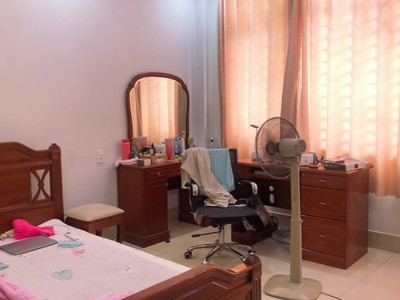 Bán nhà đường số 9, phường hiệp bình chánh, thủ đức. 90m2, 4 tầng, 4pn, sh. giá 10.3 tỷ. lh: 3