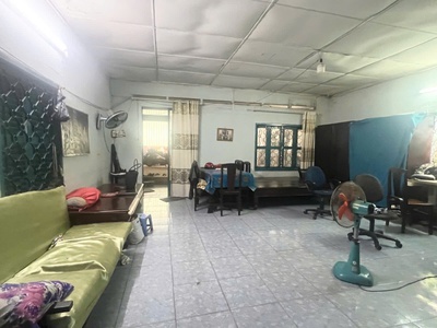 Bán nhà mặt tiền quốc lộ 13 ngay phạm văn đồng, 17x35m, cấp 4, hđt  50tr, 38 tỷ. 2