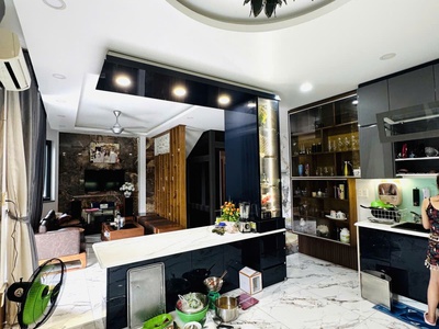 Bán nhà mặt tiền kênh nước đen - gần lê thúc hoạch, 10x8m, 4 tầng - thang máy, 13,5 tỷ. 0