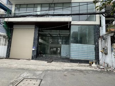 Bán toà nhà xây dựng khai thác hết công năng 1