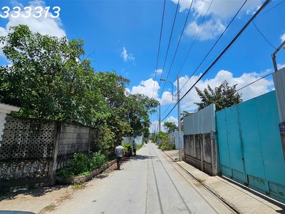 Bán biệt thự 2 mặt tiền lã xuân oai - võ văn hát trung tâm quận 9, dt 1.200m , giá chỉ 17 tỷ 2