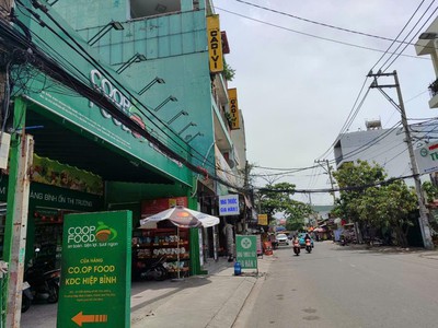 Căn nhà đẹp có 1 0 2 duy nhất tại khu vực giá siêu hấp dẩn hxh chỉ 5,6 tỷ. 1