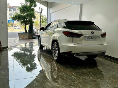 Bán nhà cổ nhuế 70m  x 6 tầng thang máy, mt 5m, giá 15 tỷ, phân lô, ô tô, 2 mặt thoáng 0