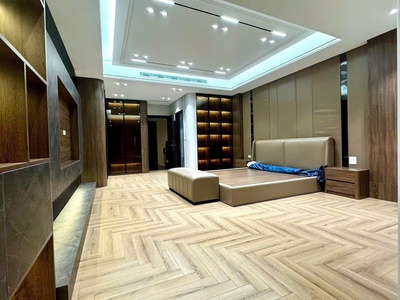 Bán nhà cổ nhuế 70m  x 6 tầng thang máy, mt 5m, giá 15 tỷ, phân lô, ô tô, 2 mặt thoáng 3