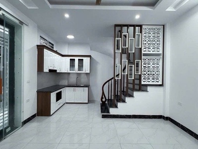 Bán nhà phân lô phạm văn đồng 50m  x 7 tầng thang máy mt 5m   giá 12.5 tỷ, lô góc, ô tô vào nhà 3