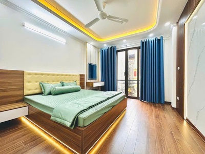 Cho thuê nhà 6 tầng thang máy nội thất nhập khẩu mới xây xong 2
