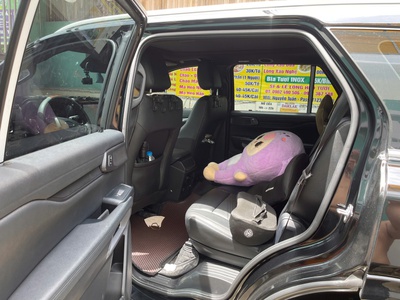 Ford Everest 2024 Titanium 2.0 AT 4x2 - 8267 km- 1 tỷ 220 triệu 6