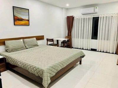 Tòa chdv trung tây hồ 60m  x 7 tầng, thang máy, 17 phòng, doanh thu 90tr/tháng, 2 mặt thoáng 1