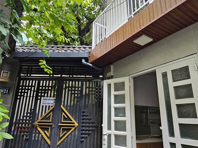 Nhà 3 tầng   hẻm xe hơi   trung tâm tân bình   chỉ 2.1 tỷ  29/19 bùi thị xuân, phường 2, quận tân 2