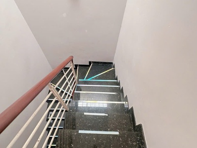 Bán gấp nhà đ số 8 bhh gần aeon tân phú hẻm 6m gần mặt tiền 64m2,3 tầng nhỉnh 5 tỷ 2