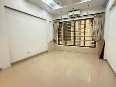 Phân lô ô tô trung kính 43m 5t, ra phố 20m, chỉ 15.7 tỷ, trung tâm cầu giấy 2