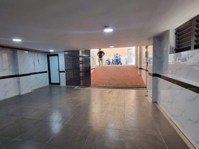 Building ÔTÔ Tránh 200M Ra Hồ Tây 9 Tầng 51.5 Tỷ  Lô Góc 3 Mặt giữ tiền siêu đẹp 2