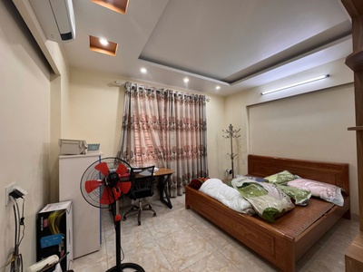 BÁN NHÀ 4 TẦNG ĐỘC LẬP   Ô TÔ Đỗ cửa đương Tiền Phong 7