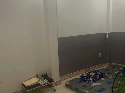 Chỉ 4 tỷ 550 tr có nhà 1 trệt 3 lầu đường 6m huỳnh thị hai tân chánh hiệp q12 5