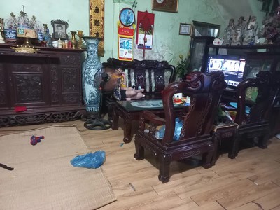 Cần bán-116M 3T nhà mặt phố Bắc Cầu Long Biên-mặt tiền rộng-kinh doanh-đầu tư 0