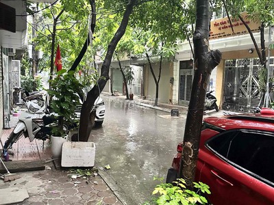 Chính chủ cho thuê 3 phòng Tầng 2, ô tô, vỉa hè thoáng sáng ở Chiến Thắng, Văn Quán, Hà Đông 0