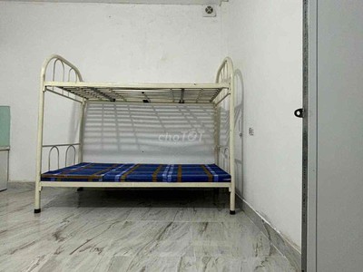 Chính chủ cho thuê 3 phòng Tầng 2, ô tô, vỉa hè thoáng sáng ở Chiến Thắng, Văn Quán, Hà Đông 1