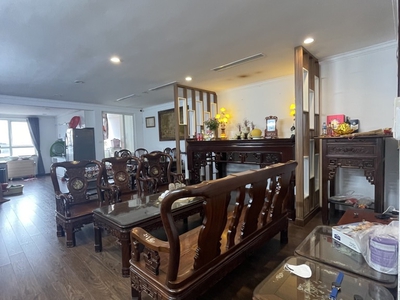 Cc sapphire palace 4 chính kinh 130m2, 3n2vs, full nội thất đẹp. giá 9 tỷ 0