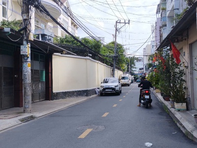 Bán nhà k300 hoàng hoa thám - 4x15m - 2 tầng view hxh 1