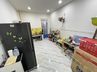 Trung tâm q.7   nhà 85m    hẻm 3m   cách oto tránh 30m   ngay chợ bùi văn ba   giá chỉ 6.5 tỷ 2