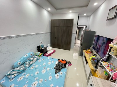 Trung tâm q.7   nhà 85m    hẻm 3m   cách oto tránh 30m   ngay chợ bùi văn ba   giá chỉ 6.5 tỷ 4