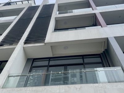 Đức giang,long biên 23tỷ 80m liền kề thang máy,vỉa hè ô tô kinh doanh cho thuê đỉnh 2