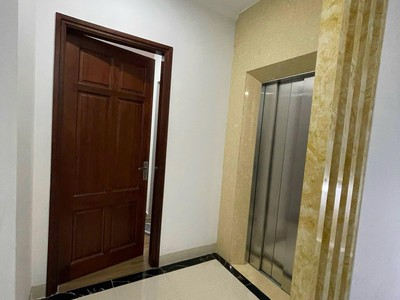 Bán gấp nhà thanh xuân, 48m2 6t thang máy, vỉa hè oto tránh kinh doanh vp, chỉ 21 tỷ 2