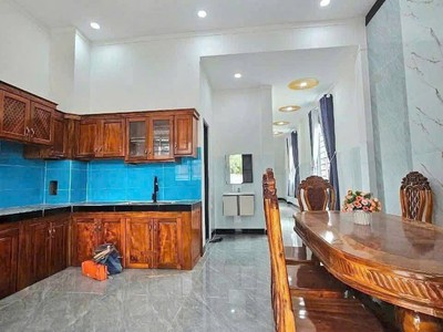 Bán nhà 1 trệt 1 lững  5x20m2  gần bến xe quận 8 bình chánh tphcm 2