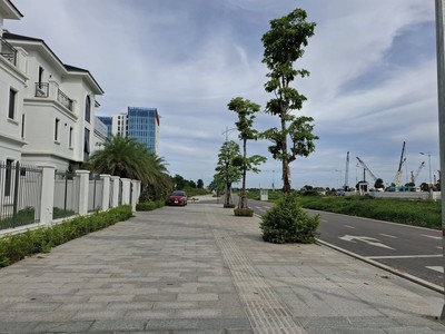 Một căn duy nhất quỹ độc quyền nhà phố 5 tầng CENTRAL RIVERSIDE giá tốt nhất thị trường 0