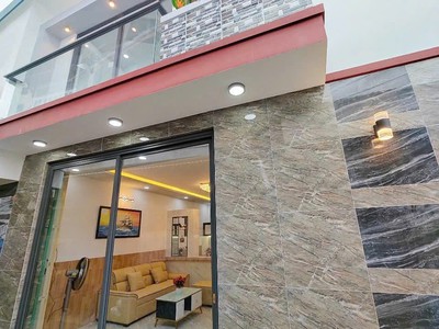 Bán nhà mới tttp 2 tầng hẻm 2/4 - vạn thạnh nha trang 0