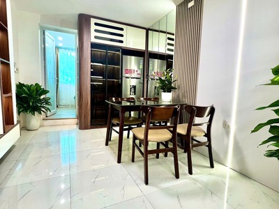 Tập thể mai dịch, cầu giấy 70m 2pn 2wc, mới xịn, chỉ 3.68 tỷ 2