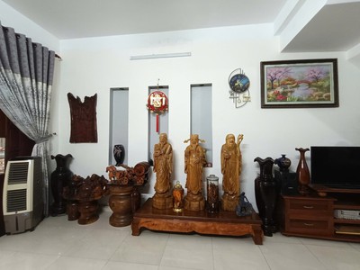 Bán nhà 2 tầng kiên cố   dt khủng 220m    kiệt 7m phan văn định   cạnh biển, sát mikazuki   chỉ 1