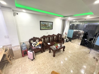 Bán nhà 1 trệt 1 lầu thủ đức,góc 2 mặt tiền hẻm,shr đường xe hơi,giá rẻ 0