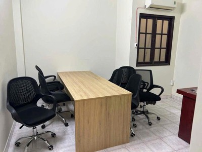 Cho thuê nhà mt chu văn an, p.26, 4x14m, 1 trệt, 2 lầu, 4pn, 4wc, 25tr, tl 2