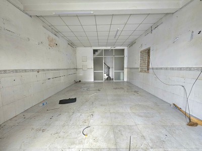 Cho thuê nhà mặt tiền cây keo, p. tam phú, 4x13m, 1 trệt, 1 lầu, 1pn,1wc,12tr 2