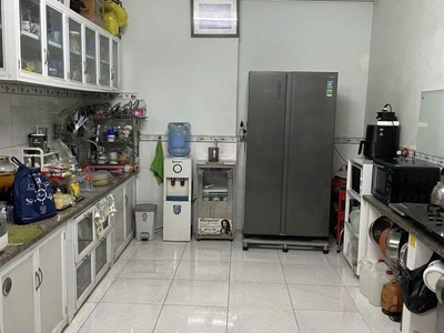 Bán nhà hẻm 4m huỳnh văn bánh - lê văn sỹ, dt: 6x13,5m, 3 tầng - 3 pn, giá 10,5 tỷ. 4