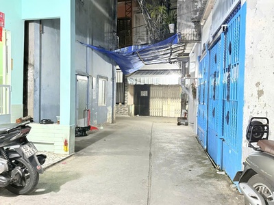  bình đông, p.15, q.8   nhà 2 tầng   hẻm ba gác gần hxh   chỉ 4 tỷ  4