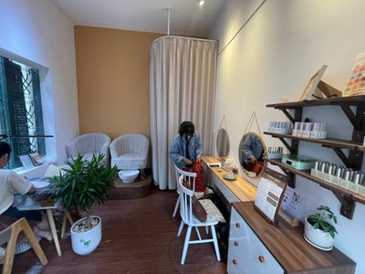 Quận 3   lê văn sỹ   sang spa đẹp   giá rẻ chỉ 49 tr   tiệm gội đầu   nail   body    liên hệ : 0
