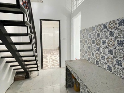 Nhà đẹp full nội thất   4 tầng   lô góc   gần trường chợ   liên mạc   6.3 tỷ 3