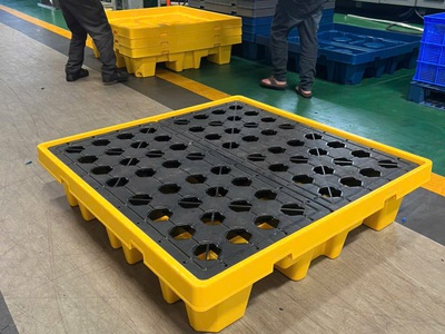 Pallet Nhựa Chống Tràn   Giải Pháp An Toàn Tuyệt Đối Cho Mọi Ngành Công Nghiệp 5