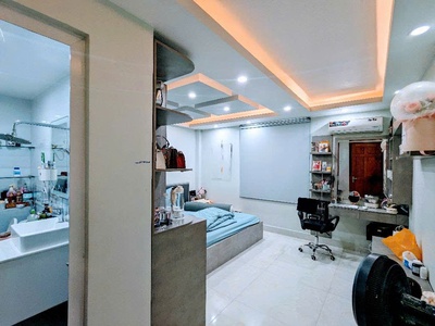 Bán gấp nhà ngõ phạm hữu lầu, q7: 80m2, 3 tầng, 3pn, sổ đỏ, giá hấp dẫn chỉ 7.9 tỷ - cơ hội an cư 3