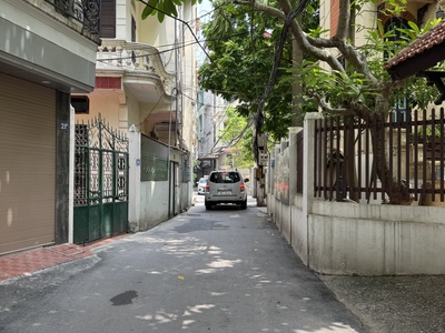 Lô đất vàng nguyễn văn cừ long biên 65m  mặt ngõ ô tô thông   phù hợp xây tòa nhà văn phòng, chung 2