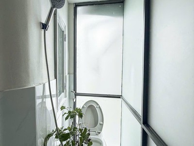  nhà đẹp trung tâm phú nhuận   giáp quận 1   gần sân bay   chỉ hơn 3 tỷ   3 tầng ở ngay 1