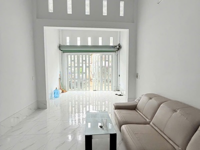 Bom tấn nhà xưởng ngay chợ bình thành hẻm xe tải 230m2,trệt lửng nhỉnh 11 tỷ 2