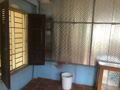 Cho thuê phòng trọ tầng 4, vệ sinh khép kín, ngõ 2 phố chu huy mân, phúc đồng, long biên 3