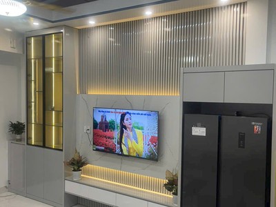 Bán căn nhà 4 tầng, 3 ngủ ngõ phố Vũ Hựu, TP HD nay là TP HP mới, 40m2, mt 4.5m, 2.78 tỷ 0