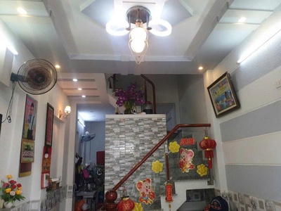 Chỉ 3 tỷ có nhà 1 trệt 2 lầu gần bến xe buýt thới an hiệp thành q12 2