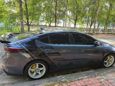 Cần bán xe  HYUNDAI ELANTRA 2.0AT đời  2017   độ đẹp  - giá tốt 4